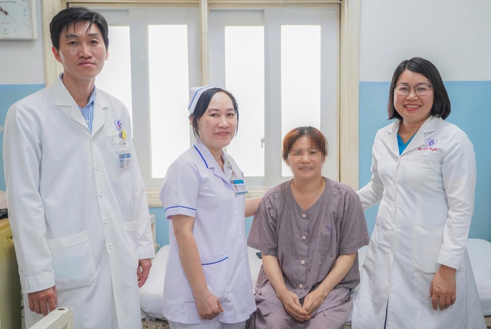 Mang thai mà không biết, người phụ nữ 39 tuổi vỡ tử cung- Ảnh 1. Mang thai mà không biết, người phụ nữ 39 tuổi vỡ tử cung- Ảnh 1.