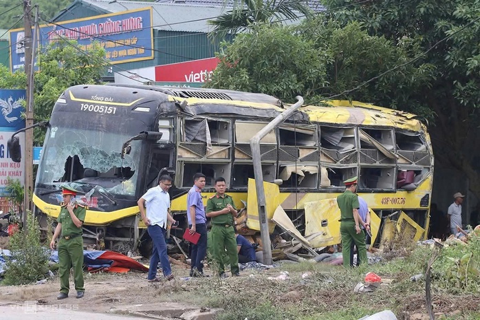 Thông tin mới nhất liên quan vụ lật xe khách ở Hà Tĩnh khiến 25 người thương vong- Ảnh 1.