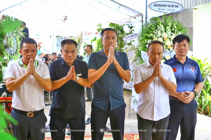 VFF san sẻ, hỗ trợ gia đình cố trọng tài Trần Đình Thịnh- Ảnh 3. VFF san sẻ, hỗ trợ gia đình cố trọng tài Trần Đình Thịnh- Ảnh 3.