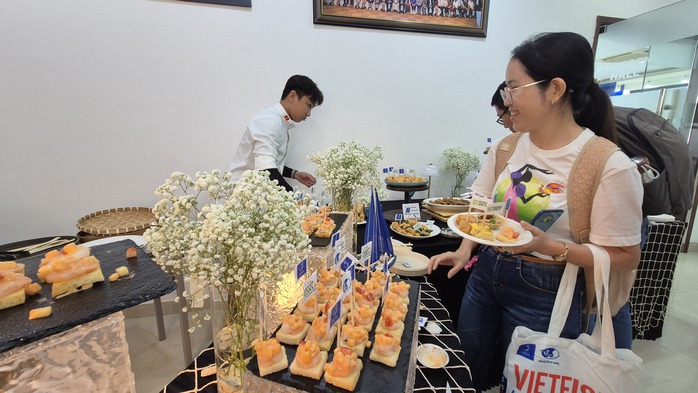 Hội chợ thủy sản VIETFISH 2025 mở cửa , cơ hội thưởng thức món ngon hiếm có - Ảnh 2. Hội chợ thủy sản VIETFISH 2025 mở cửa , cơ hội thưởng thức món ngon hiếm có - Ảnh 2.