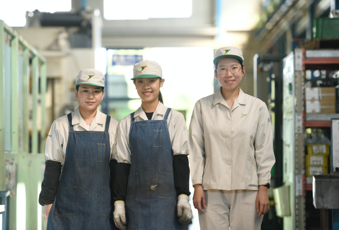 Mỗi tháng hơn 12.000 lao động ra nước ngoài làm việc- Ảnh 1. Mỗi tháng hơn 12.000 lao động ra nước ngoài làm việc- Ảnh 1.