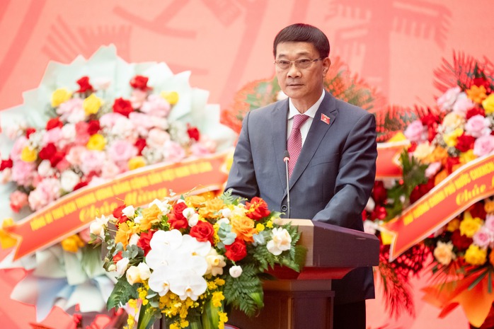 TS Trần Du Lịch: Thị trường bất động sản hiện nay như máy bay chỉ có hạng thương gia- Ảnh 2. TS Trần Du Lịch: Thị trường bất động sản hiện nay như máy bay chỉ có hạng thương gia- Ảnh 2.