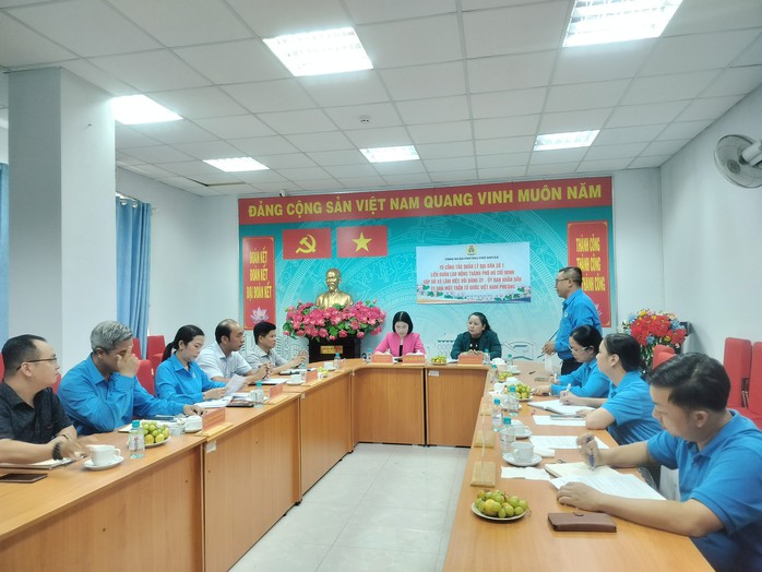Công đoàn phường Phú Nhuận chăm lo cho đoàn viên sau khi kiện toàn bộ máy- Ảnh 3. Công đoàn phường Phú Nhuận chăm lo cho đoàn viên sau khi kiện toàn bộ máy- Ảnh 3.