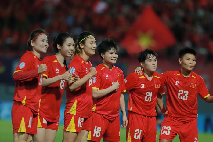 Thái Lan lên tiếng, nữ Việt Nam đại thắng Campuchia ngày ra quân ASEAN Cup nữ 2025 - Ảnh 1.