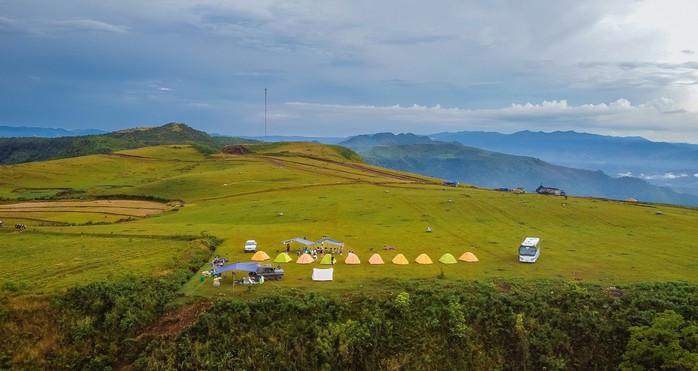 Lễ hội "săn mây" có một không hai ở Quảng Ngãi- Ảnh 2. Lễ hội "săn mây" có một không hai ở Quảng Ngãi- Ảnh 2.