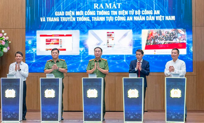Bộ Công an ra mắt giao diện mới của Cổng thông tin điện tử phục vụ người dân - Ảnh 1. Bộ Công an ra mắt giao diện mới của Cổng thông tin điện tử phục vụ người dân - Ảnh 1.
