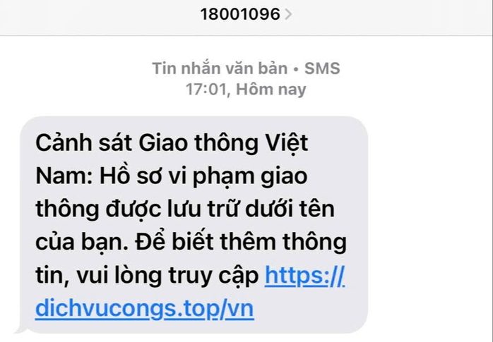 Cảnh giác chiêu lừa đảo nộp phạt giao thông qua Cổng Dịch vụ công Quốc gia giả - Ảnh 1. Cảnh giác chiêu lừa đảo nộp phạt giao thông qua Cổng Dịch vụ công Quốc gia giả - Ảnh 1.