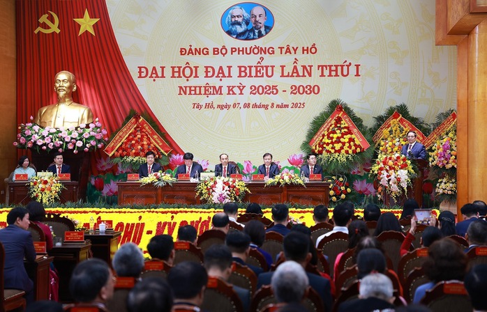 Thủ tướng Phạm Minh Chính dự Đại hội đại biểu Đảng bộ phường Tây Hồ- Ảnh 1.