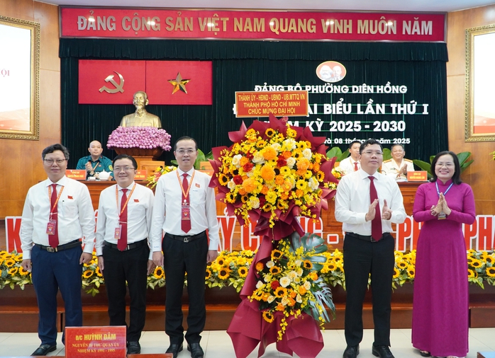 Ông Lê Văn Minh giữ chức Bí thư Đảng ủy phường Diên Hồng - TP HCM - Ảnh 1.