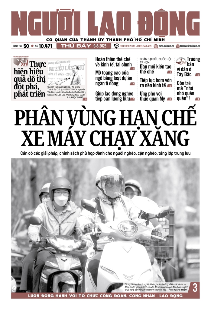 Báo in ngày 9-8: Phân vùng hạn chế xe máy chạy xăng - Ảnh 1.