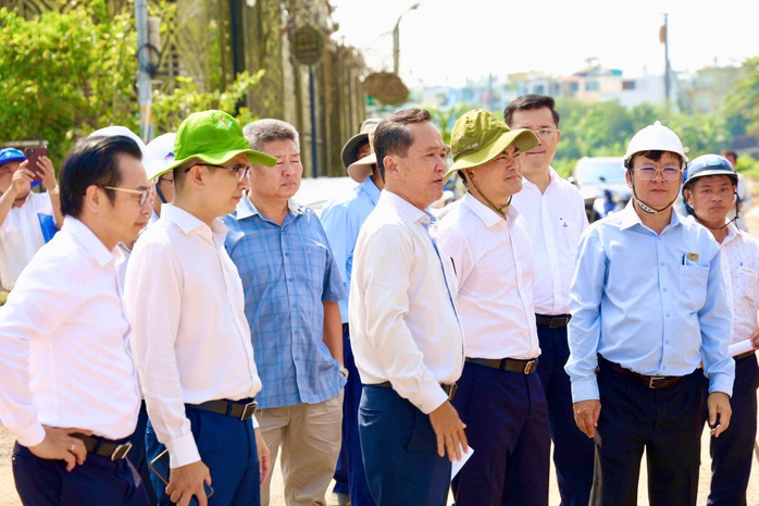 Rạch Xuyên Tâm chậm tiến độ vì 50 hộ chưa chịu di dời- Ảnh 8.