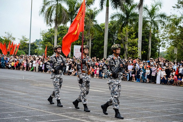 Du lịch "nóng" theo đại lễ 2-9- Ảnh 1. Du lịch "nóng" theo đại lễ 2-9- Ảnh 1.