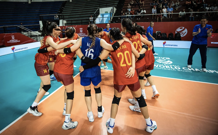 Tuyển Việt Nam thắng trận thứ ba liên tiếp Giải bóng chuyền nữ U21 thế giới - Ảnh 1.