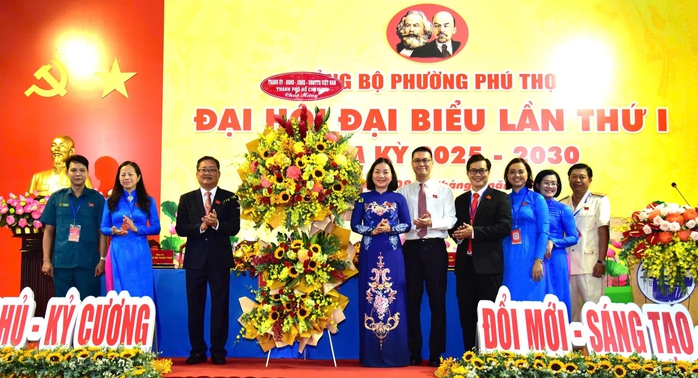 Ông Trương Quốc Lâm giữ chức Bí thư Đảng ủy phường Phú Thọ - Ảnh 1.