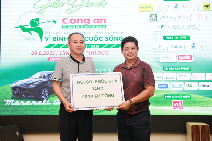 Giải Golf "Vì bình yên cuộc sống" hỗ trợ xây dựng, sửa chữa nhà ở cho cán bộ, chiến sĩ công an- Ảnh 2. Giải Golf "Vì bình yên cuộc sống" hỗ trợ xây dựng, sửa chữa nhà ở cho cán bộ, chiến sĩ công an- Ảnh 2.