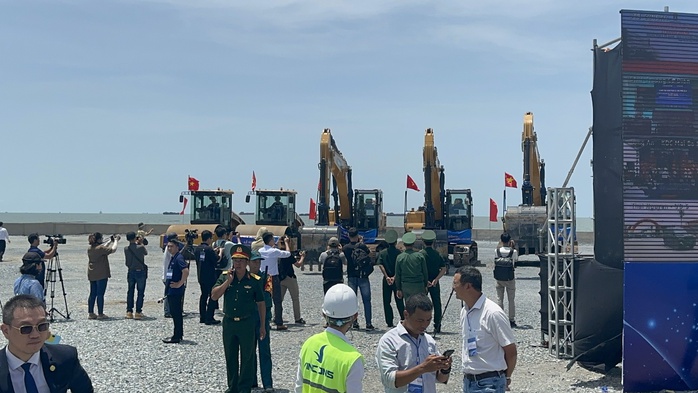 3 tập đoàn lớn cùng đề xuất đầu tư xây cầu Cần Giờ- Ảnh 1. 3 tập đoàn lớn cùng đề xuất đầu tư xây cầu Cần Giờ- Ảnh 1.