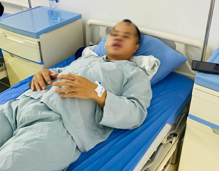 Hai anh em bị đánh khi giúp người tai nạn giao thông tại Bắc Ninh - Ảnh 1.
