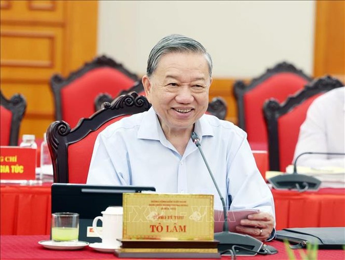 Tổng Bí thư Tô Lâm: Cần có chính sách huy động nguồn lực tư nhân tham gia dự án hạ tầng trọng yếu - Ảnh 3. Tổng Bí thư Tô Lâm: Cần có chính sách huy động nguồn lực tư nhân tham gia dự án hạ tầng trọng yếu - Ảnh 3.