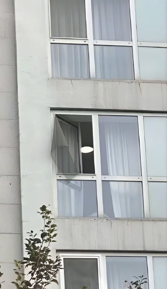 Rộ tin Bạch Chân của "Tam sinh tam thế: Thập lý đào hoa" ngã lầu thiệt mạng- Ảnh 3.