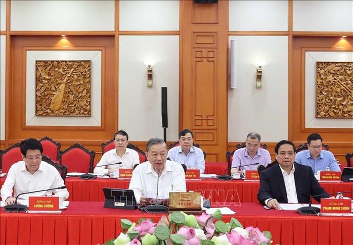 Bộ Chính trị cho ý kiến về phương án nhân sự trình Đại hội Đảng bộ Quốc hội- Ảnh 2.