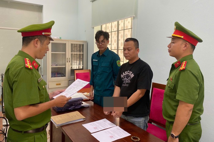 Công an Đà Nẵng bắt tạm giam 1 đối tượng để điều tra về hành vi cố ý gây thương tích- Ảnh 1.