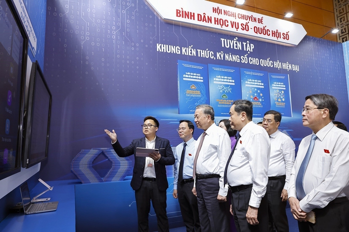 "Bình dân học vụ số" phải trở thành phong trào cách mạng - Ảnh 1.