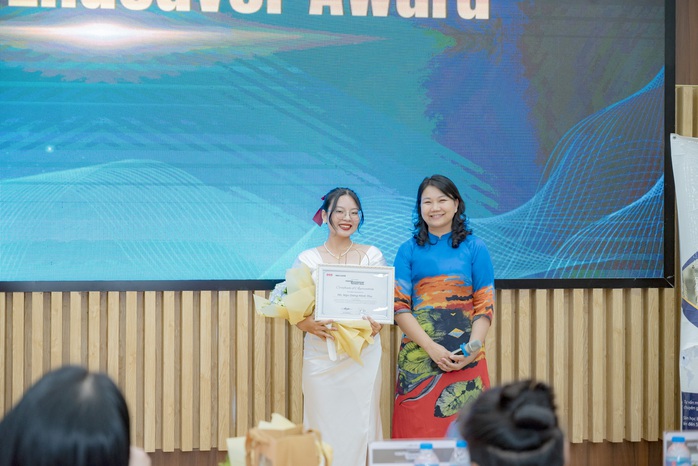Dấn thân để trưởng thành - Ảnh 2.