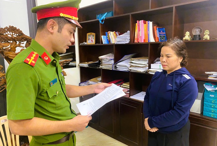 Nữ giám đốc công ty quản lý chợ đầu mối lớn nhất Thanh Hóa bị khởi tố- Ảnh 1. Nữ giám đốc công ty quản lý chợ đầu mối lớn nhất Thanh Hóa bị khởi tố- Ảnh 1.