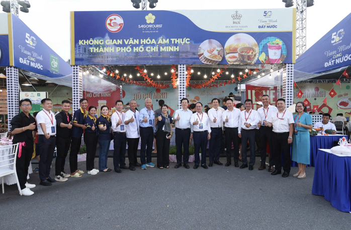 Saigontourist Group tặng 10 . 000 Suất ẩm thực tại triển lãm A80 - Ảnh 2. Saigontourist Group tặng 10 . 000 Suất ẩm thực tại triển lãm A80 - Ảnh 2.