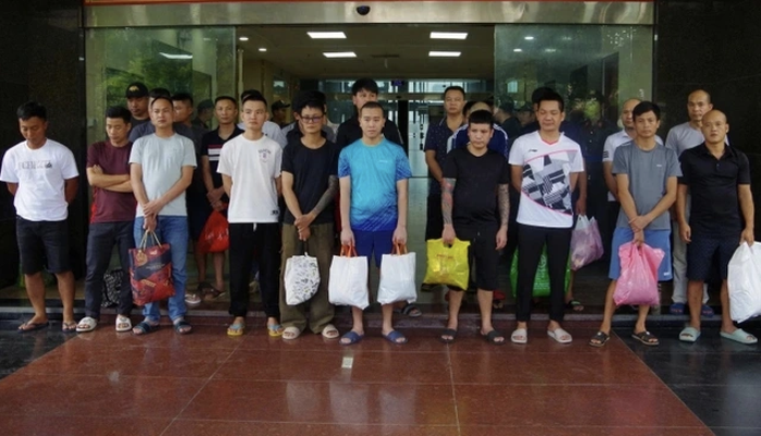 Bắt "ông trùm" cầm đầu đường dây đánh bạc giao dịch lên tới 4.500 tỉ đồng- Ảnh 2.