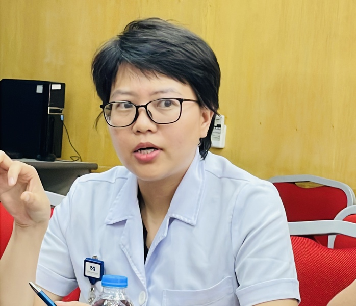 Cười, lẩm bẩm một mình có thể là dấu hiệu rối loạn tâm thần- Ảnh 2.