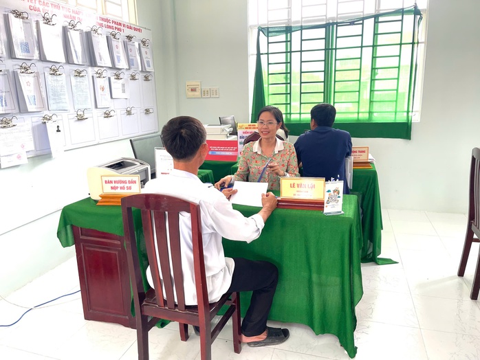 Từ ngày 1-10, người dân Cần Thơ sẽ trải nghiệm cách nộp hồ sơ mới - Ảnh 2.