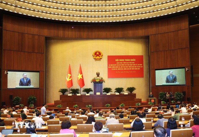 Tổng Bí thư Tô Lâm: Chuyển nhanh từ 
"ban hành chủ trương" sang "quản trị thực thi"- Ảnh 3.