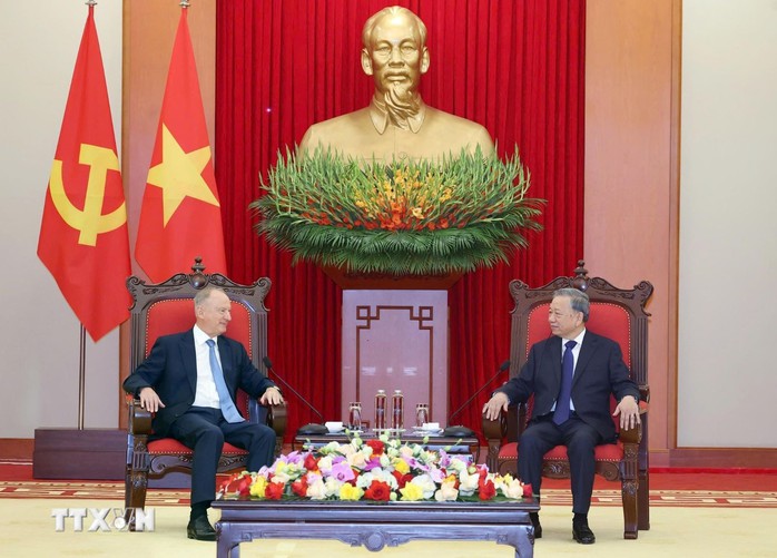 Tổng Bí thư Tô Lâm tiếp Trợ lý Tổng thống Nga thúc đẩy hợp tác biển - Ảnh 3.