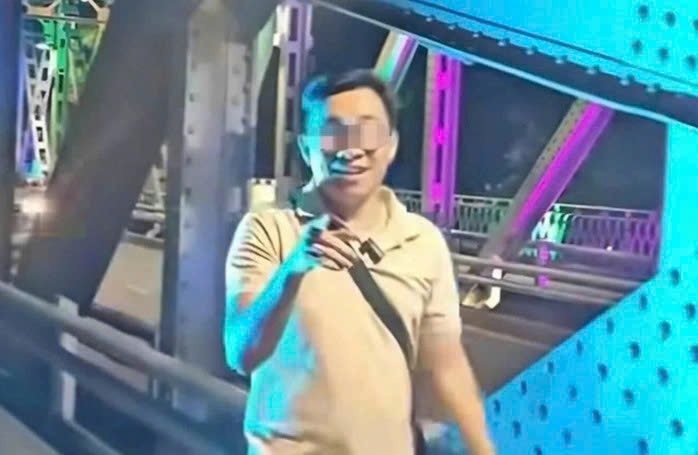 Xử lý TikToker Thằng Thợ Đụng nói xấu phụ nữ Huế và Quảng Trị - Ảnh 1. Xử lý TikToker Thằng Thợ Đụng nói xấu phụ nữ Huế và Quảng Trị - Ảnh 1.