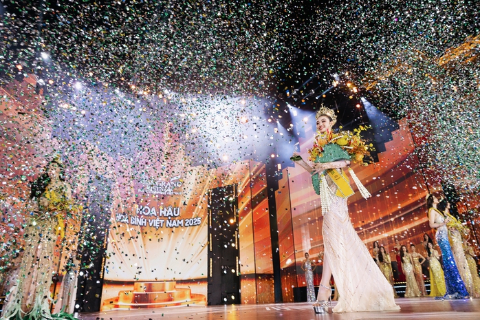 Cảnh tượng chưa từng có ở Miss Grand Vietnam 2025   - Ảnh 1.
