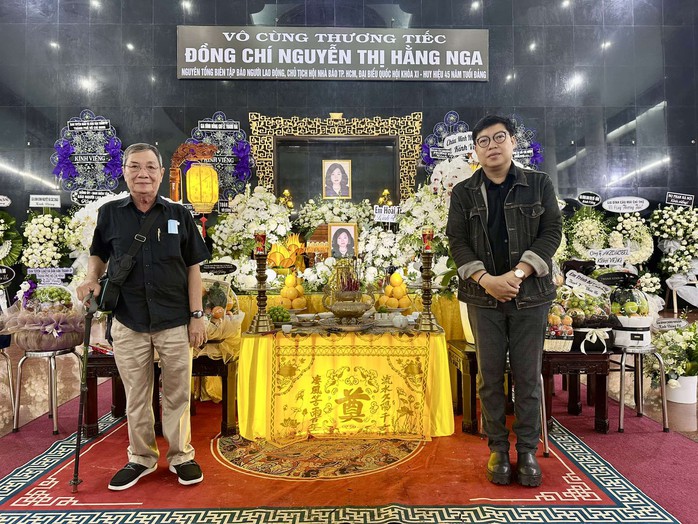 Nghệ sĩ tiếc thương Nhà báo Nguyễn Thị Hằng Nga – "Nữ thuyền trưởng" tận tụy với giải Mai Vàng - Ảnh 4.