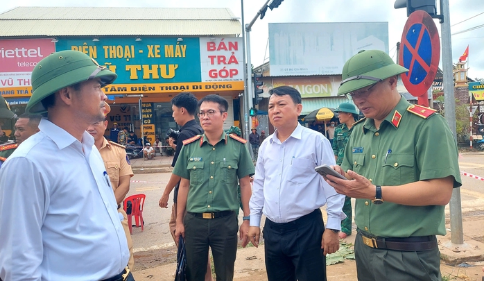 Vụ xe tải lao vào chợ: Lý do chưa xây chợ chuối "xoá" điểm nóng giao thông? - Ảnh 2.
