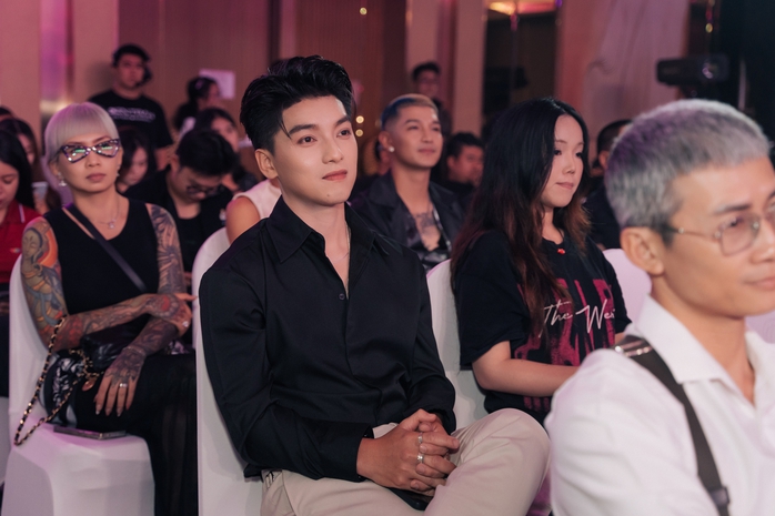 Những ai đến chúc mừng 30 năm ca hát của Đinh Tiến Đạt? - Ảnh 7.