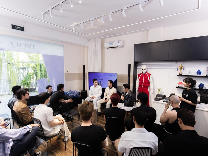 Siêu mẫu Vũ Linh, Vương Gia Thuận lan tỏa cảm hứng tại workshop STYLE SENSE- Ảnh 2.