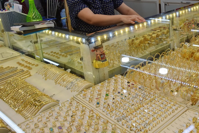 Giá vàng hôm nay, 19-9: Giảm mạnh do chốt lời - Ảnh 1.