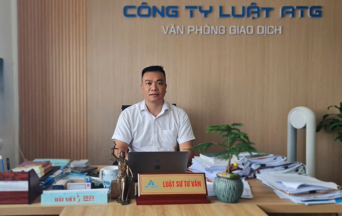 Chưa đăng ký thường trú cho con: Luật sư cho rằng phạt chưa đúng luật!- Ảnh 2.