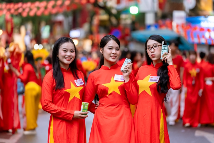 Vinamilk hòa nhịp cùng ngày hội non sông- Ảnh 6. Vinamilk hòa nhịp cùng ngày hội non sông- Ảnh 6.
