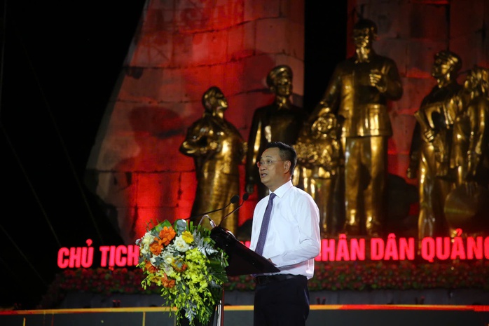 Mãn nhãn chương trình nghệ thuật đặc biệt "Quảng Trị - Hội tụ và tỏa sáng" - Ảnh 3. Mãn nhãn chương trình nghệ thuật đặc biệt "Quảng Trị - Hội tụ và tỏa sáng" - Ảnh 3.