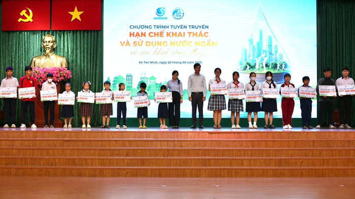 Vì sức khỏe cộng đồng, SAWACO đẩy mạnh bảo vệ nước ngầm- Ảnh 9. Vì sức khỏe cộng đồng, SAWACO đẩy mạnh bảo vệ nước ngầm- Ảnh 9.
