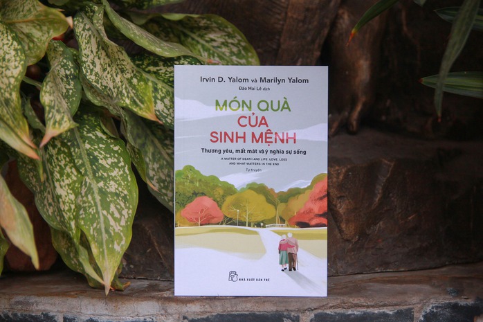 NXB Trẻ phát hành dòng sách dành cho tuổi "xế chiều"- Ảnh 2. NXB Trẻ phát hành dòng sách dành cho tuổi "xế chiều"- Ảnh 2.