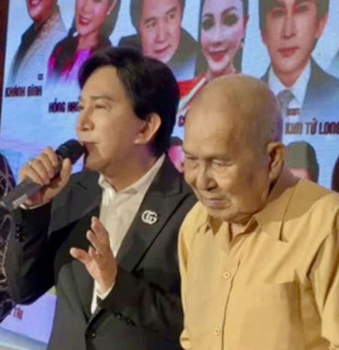 NSƯT Kim Tử Long tổ chức chương trình "Chung một tấm lòng" giúp nghệ sĩ Hữu Tài thoát khổ - Ảnh 2.