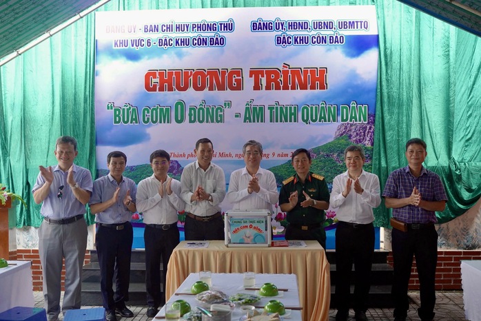 Bữa cơm đặc biệt ở Đặc khu Côn Đảo ngày 21-9 - Ảnh 2.