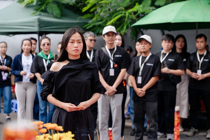 Đoàn Thiên Ân, Thanh Sơn… lãng mạn cùng "Thơ tình gửi ma sơ" - Ảnh 5.