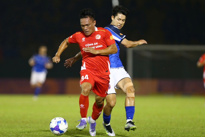 CLB Công an TP HCM thắng trận derby sau gần 3 năm- Ảnh 4. CLB Công an TP HCM thắng trận derby sau gần 3 năm- Ảnh 4.